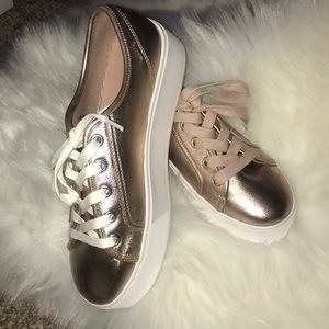 Steve Madden platform sneakers! Rose gold :)